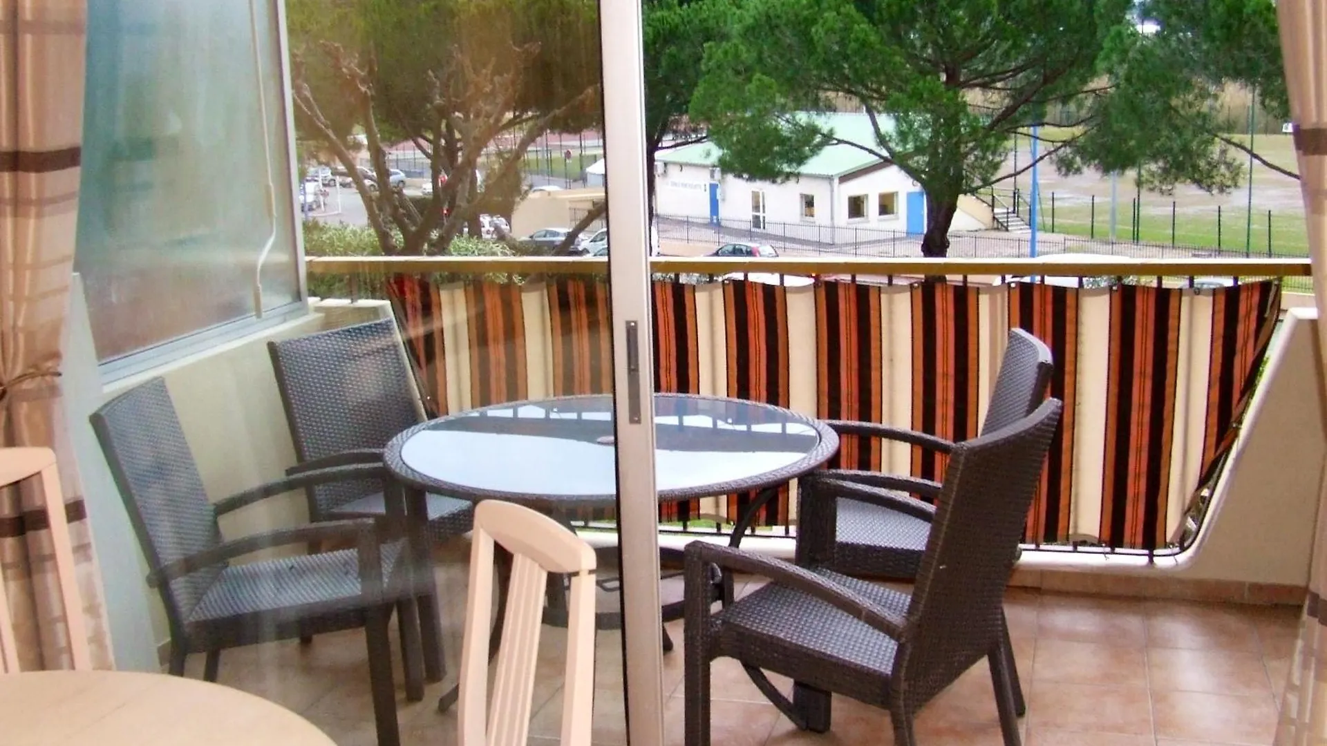Studio Charmant A Mandelieu La Napoule / 35 M² / Piscine Partagee France